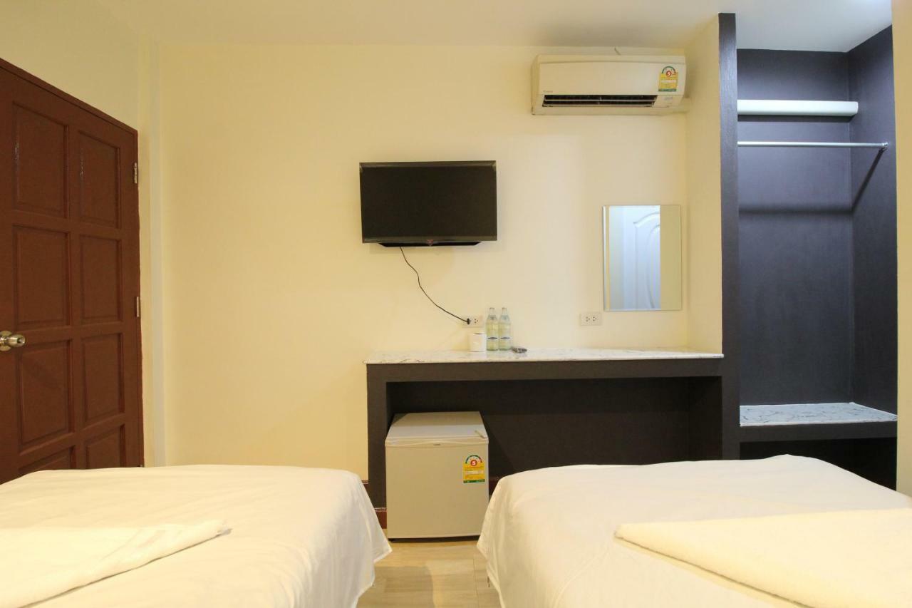 Chaiwat Guesthouse Bangkok Exterior foto