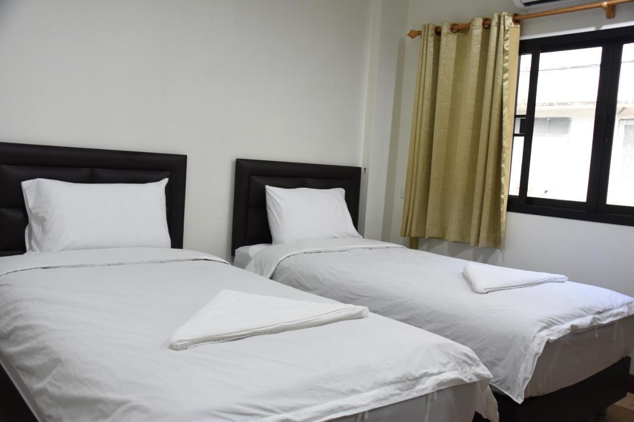 Chaiwat Guesthouse Bangkok Exterior foto